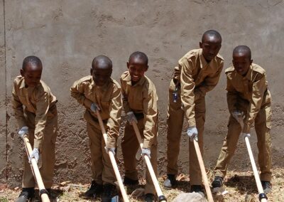 Girl Guides Club Lead the Way in Environmental Cleaness24