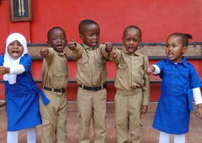 Girl Guides Club Lead the Way in Environmental Cleaness4