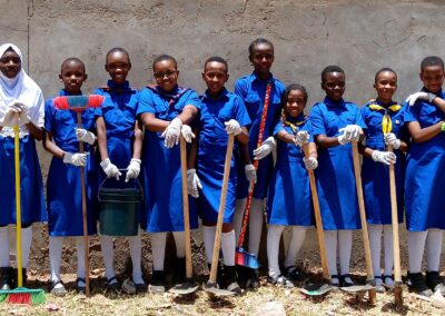 Girl Guides Club Lead the Way in Environmental Cleaness6